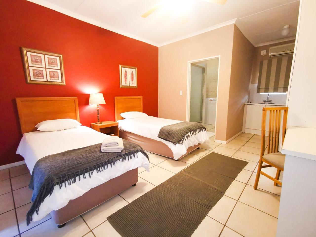 Loerie Guesthouse 호에드스프뤼트 외부 사진