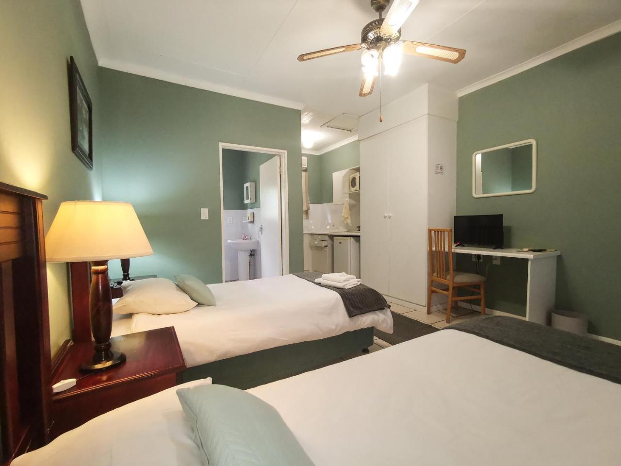 Loerie Guesthouse 호에드스프뤼트 외부 사진